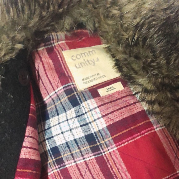 Community wool trench coat from Aritzia in small - Picture 2 of 4